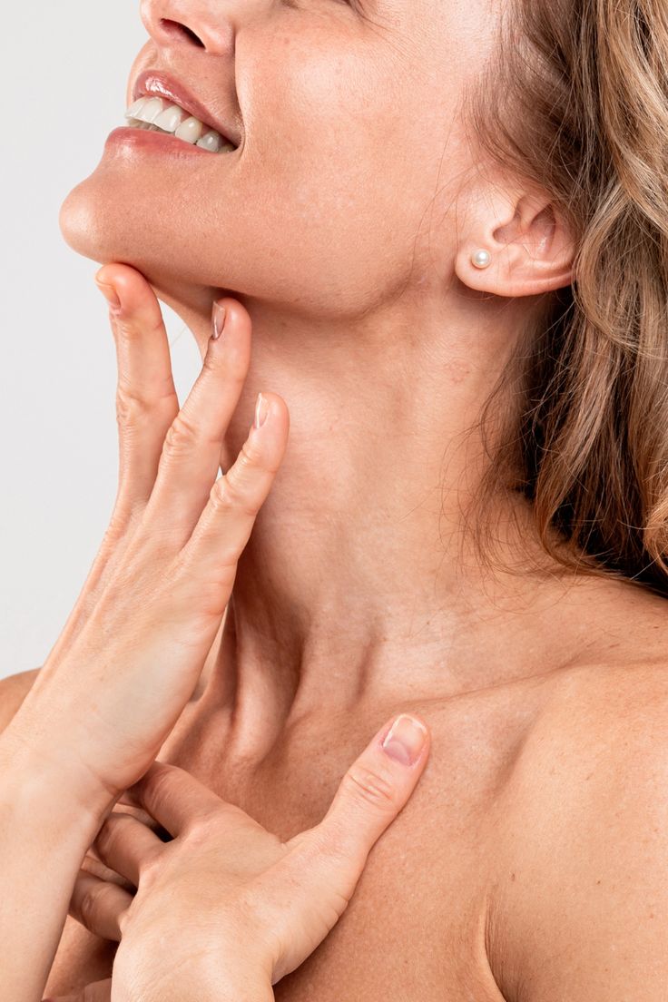 Massageador Facial 7 em 1 LED — Lifting para Rosto e Pescoço